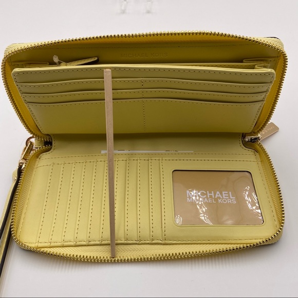 Michael Kors Continental Wallet Wristlet - Picture 5 of 7